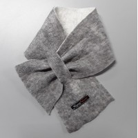 Cache-cou alpaga / foulard simple : feutré en alpaga naturel : couleur marbré gris sur blanc