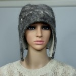 Tuque alpaga / chapeau feutré style chullo avec oreilles : 100% alpaga naturel : tons noir charbon : tuque pour femme ou homme