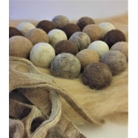 Dryer Balls: Ecological and Hypoallergenic Natural Fabric Softener